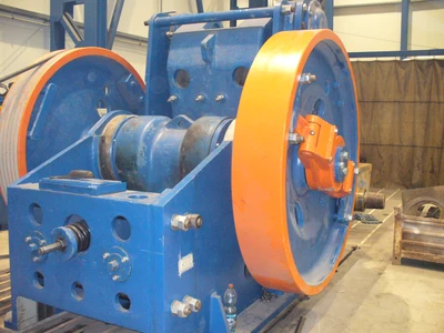 Servicing in quarries