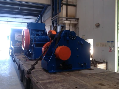 Servicing in quarries