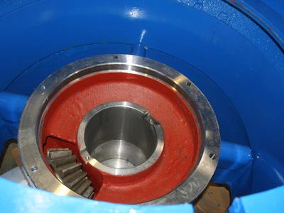 Servicing in quarries